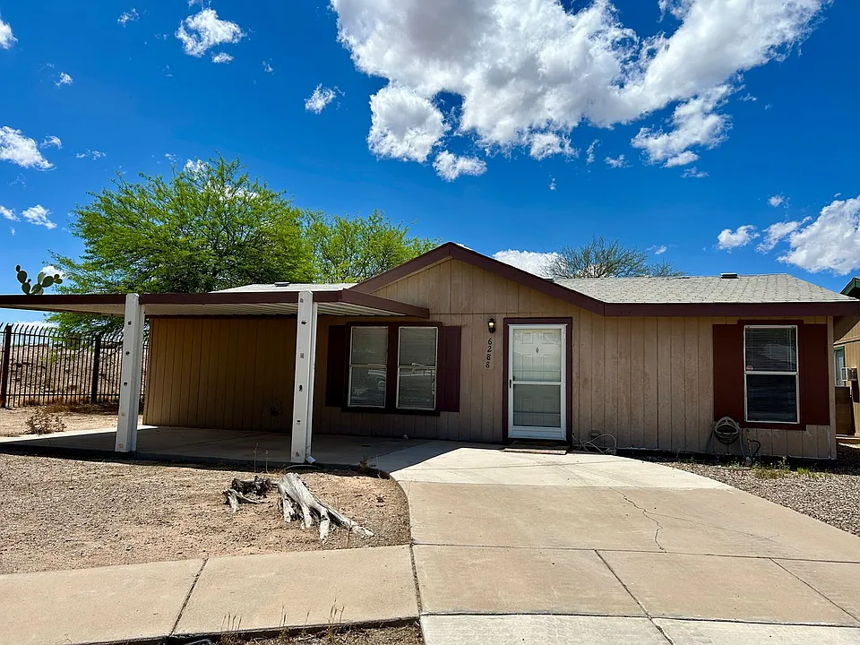 6288 S Flowing Water Pl