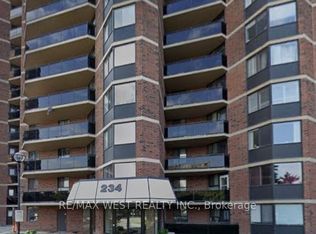 234 Albion Rd #1512, Toronto, ON M9W6A5