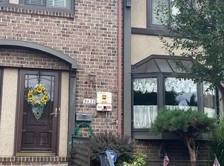 3435 Norwood Pl, Holland, PA 18966