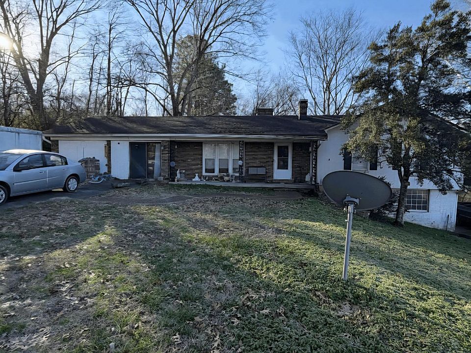1st image of 303 W Hardin Dr