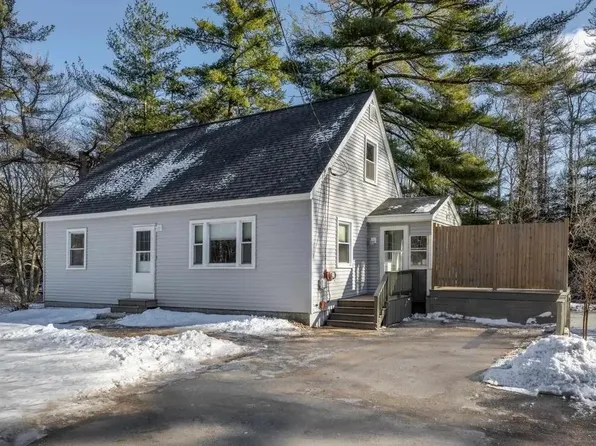 736 Columbus Avenue, Rochester, NH 03867