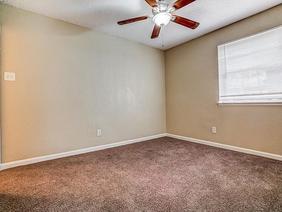 5th image of 6508 La Grange Dr