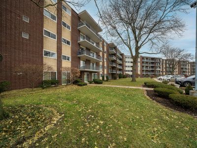 2900 Maple Ave APT 11A, Downers Grove, IL, 60515