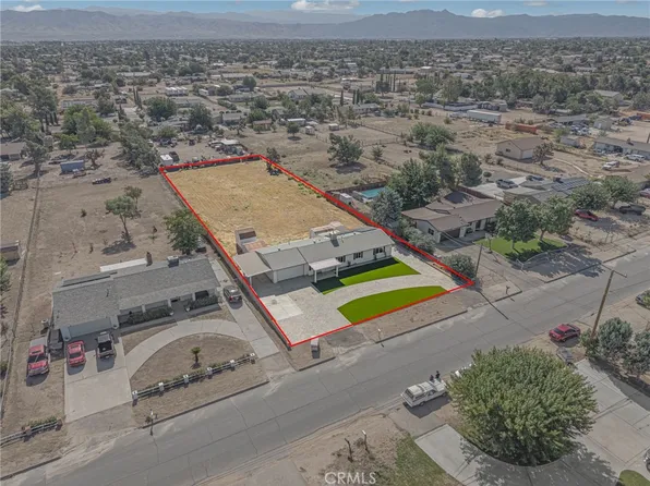 8967 Hickory Ave, Hesperia, CA 92345
