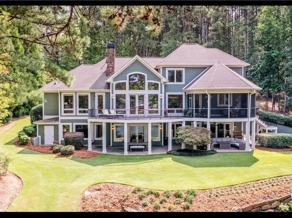 406 Windy Pines Ln, Seneca, SC 29672