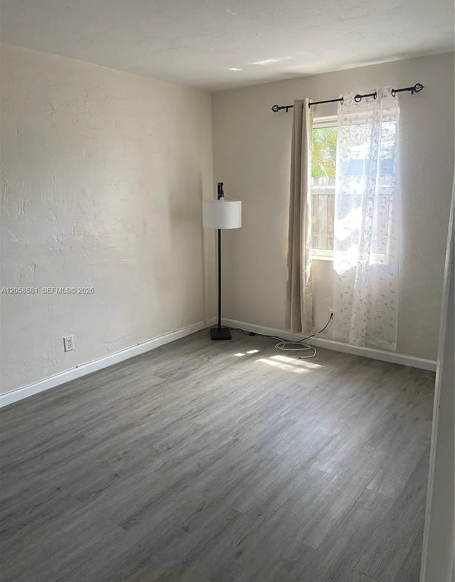 Beachway Estates — Photo 4