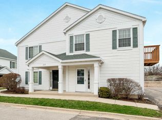 733 Fieldcrest Dr UNIT C, South Elgin, IL 60177