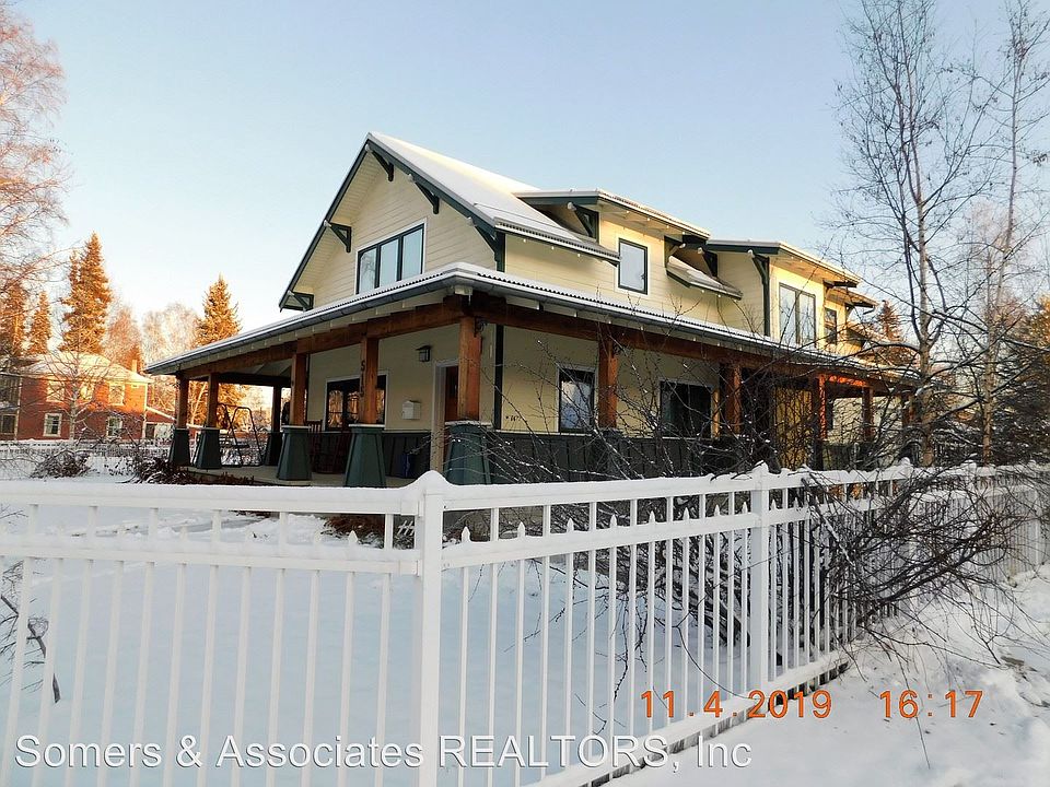 1st image of 515 Cowles St