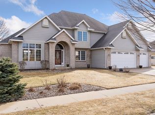 5106 Nicklaus Dr NW, Rochester, MN 55901