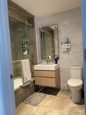 Rented by Bond New York | media 16