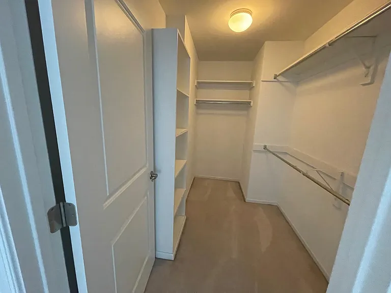 1676 Avalene Way — Photo 17