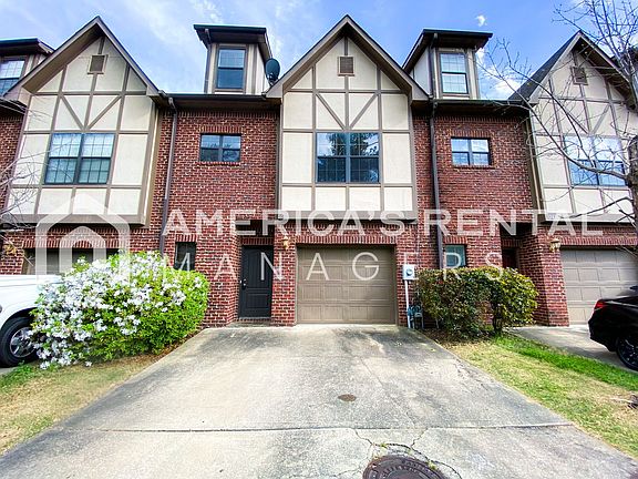 2nd image of 328 Amber Ln