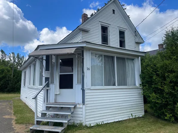 16 Summer Street, Presque Isle, ME 04769