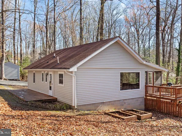 12646 High Sierra Rd, Lusby, MD 20657