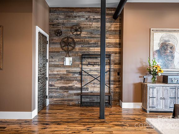 5th image of 17 N Market St #401