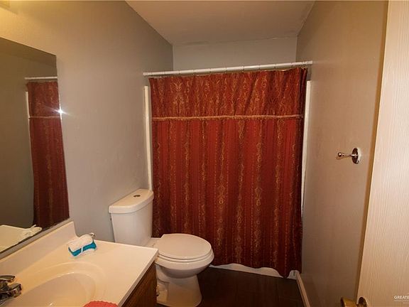 3rd image of 4701 Sandpiper Ave