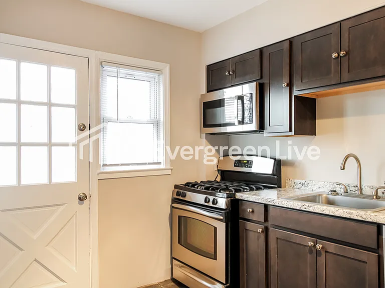54 Stemmers Run Rd — Photo 6