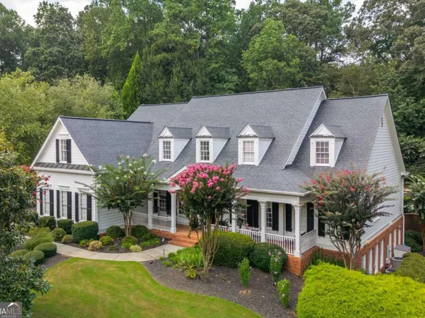 1490 Rolling Links Dr, Milton, GA 30004