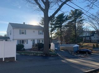 9 Carlton St, Saugus, MA 01906