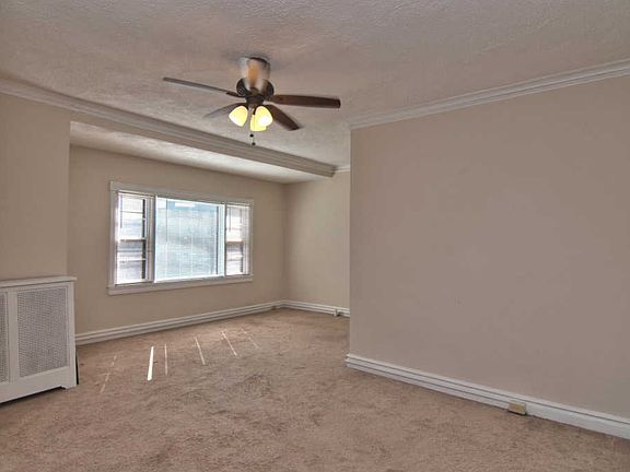 5th image of 1543-1545-1549 Sanderson Ave