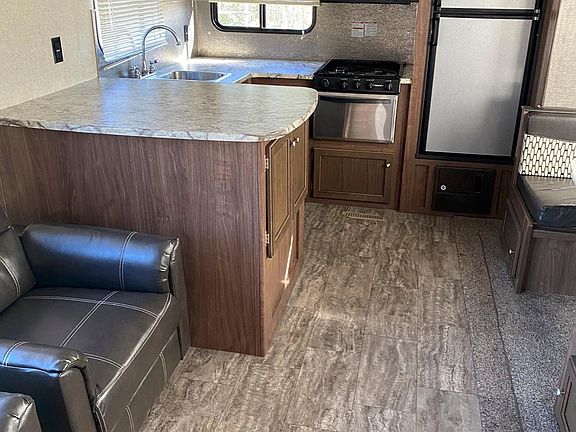 Efficient kitchen living room combination