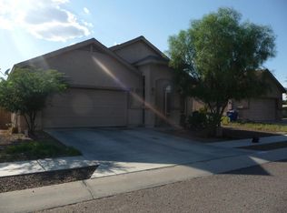6204 S Blue Water Dr, Tucson, AZ 85706