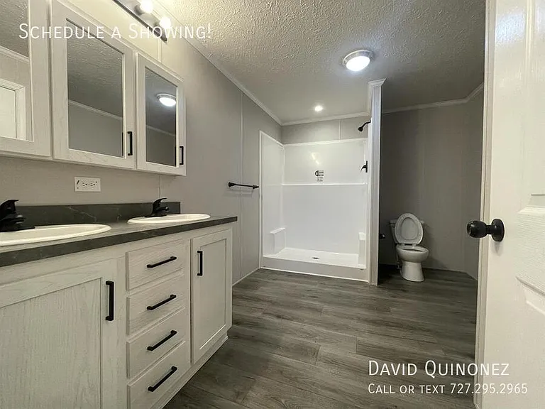 701 W Mill St #195 — Photo 6