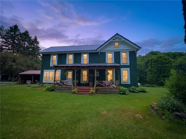 2360 Bear Swamp Rd, Moravia, NY 13118