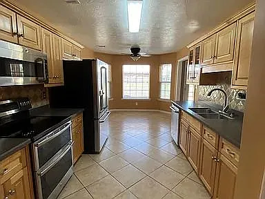 3007 Clarkston Rd — Photo 5