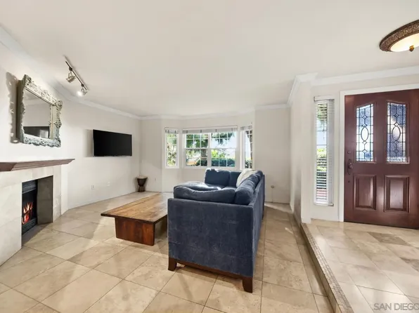 1806 McKee St Unit A2, San Diego, CA 92110