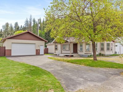 809 A St, Pinehurst, ID, 83850