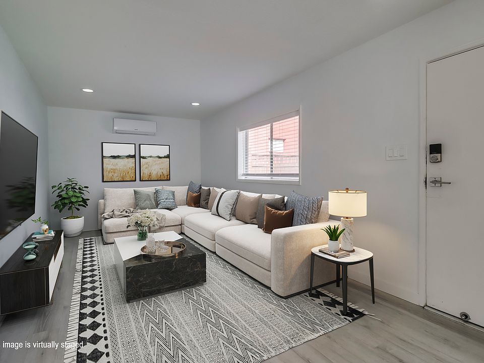 1st image of 9236 Winter Gardens Blvd