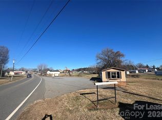 85 Old Mountain Rd, Hiddenite, NC 28636