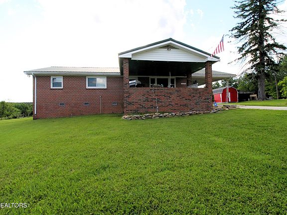 11th image of 1038 Newton Ln