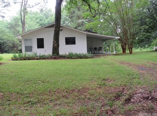 51 Raymond Rd, Morrilton, AR 72110