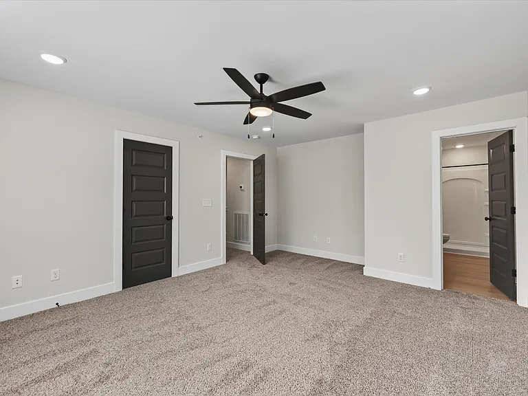 1088 Old Clarksville Pike #B — Photo 23