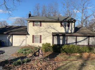 652 Billet Dr, Mechanicsburg, PA 17055