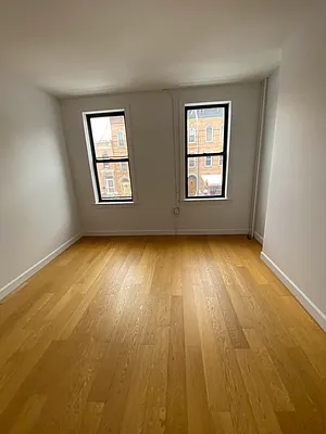 Rented by RealTegrity NY LLC | media 1