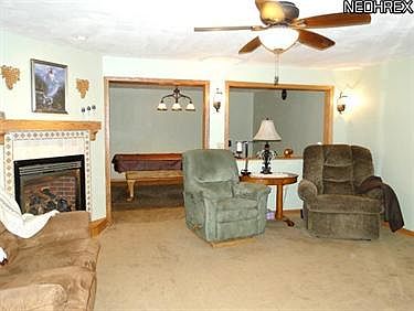 2nd image of 3955 Edinburgh Dr