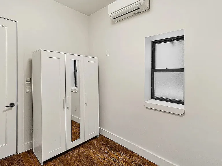 12 Belvidere St #3B — Photo 8