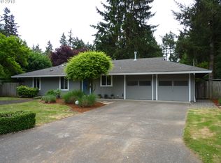 18319 Terry Ct, Lake Oswego, OR 97035