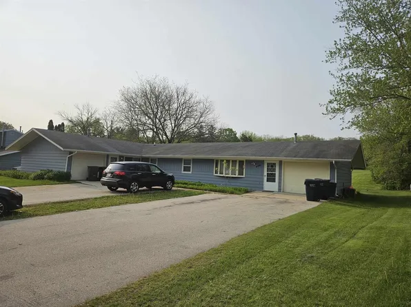 447 South STREET, Poynette, WI 53955