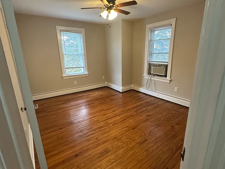 540 W Chocolate Ave #2 — Photo 13