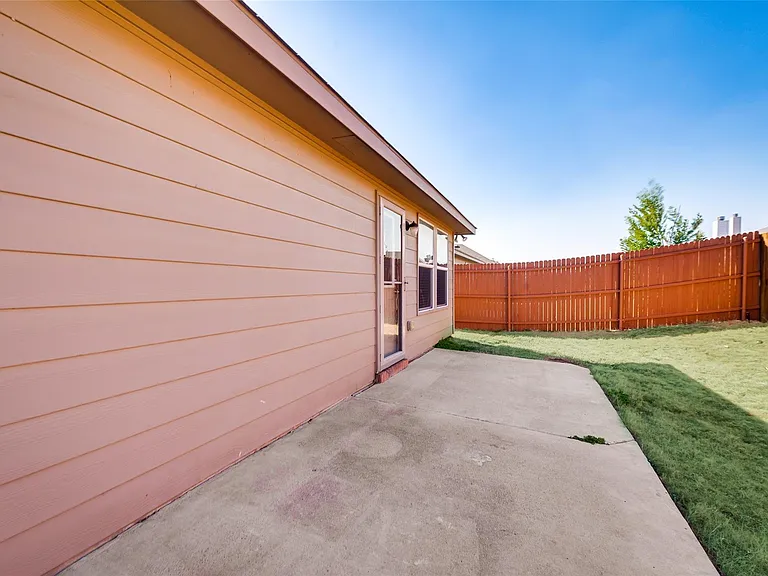 7000 Derbyshire Dr — Photo 25