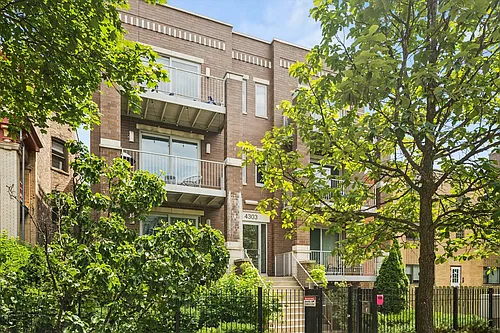 4303 N Kenmore Ave #1S Photo 1 4303 N Kenmore Ave #1S Photo 1