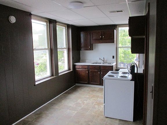 4th image of 100 N Holden St #Gqgqnmrhp