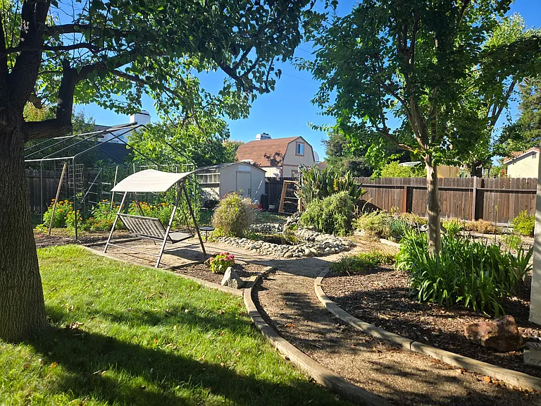 9350 Framington Way — Photo 7