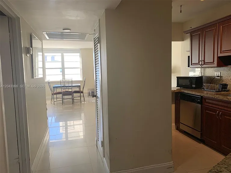 100 Lincoln Rd #316 — Photo 12