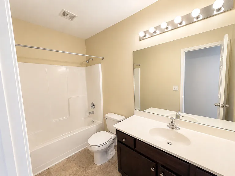 388 Toccoa Ln — Photo 18