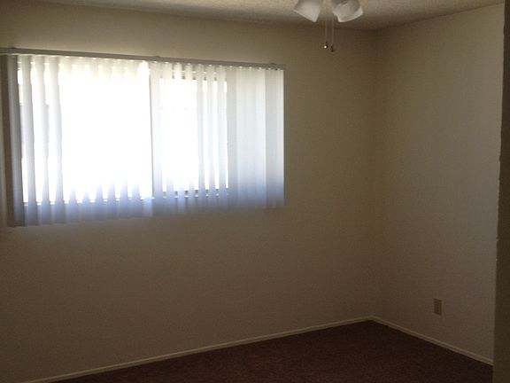 4th image of 14736 Blaine Ave APT 5
